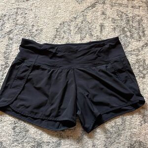 Lululemon Run Times Short Size 6